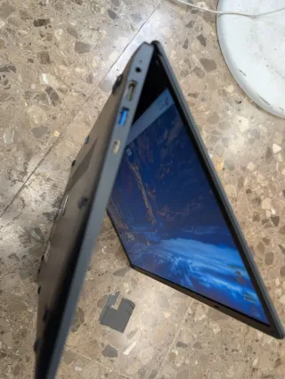 Portátil Toshiba i3 8GB RAM 256GB SSD Win11