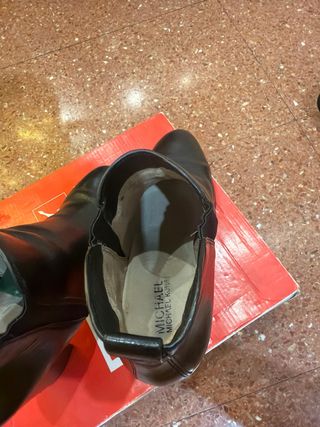 Botines Michael Kors Negros