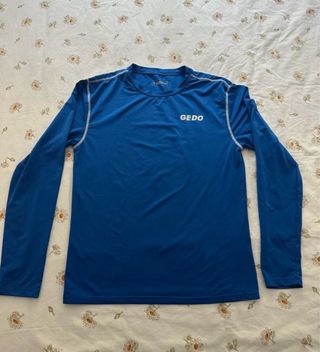 Confezione da due maglie, due termiche e un pantalone