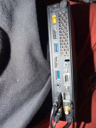 Lenovo M700 PC Escritorio Intel i7 8GB RAM