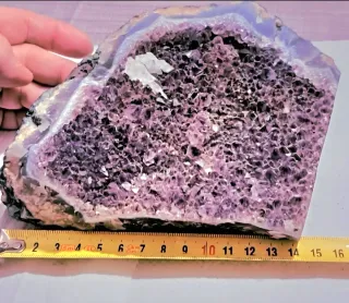 Grande drusa quarzo ametista bordata calcedonio