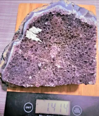 Grande drusa quarzo ametista bordata calcedonio