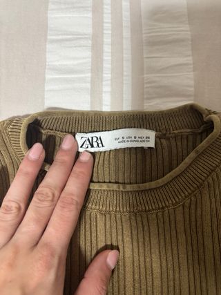 Jersey marrón con cordones