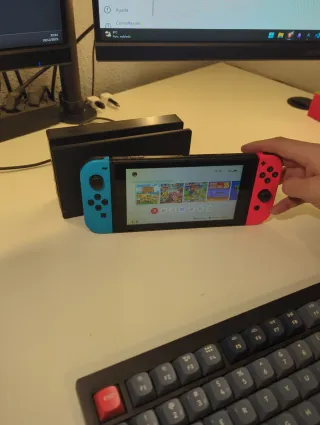 Nintendo Switch + Smash Bros + Pokémon Let's Go