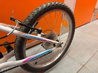 Bicicleta Neon 20’ Niña