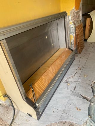 Vitrina expositora naranja