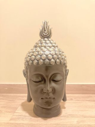 Cabeza de Buda Negra y Plata