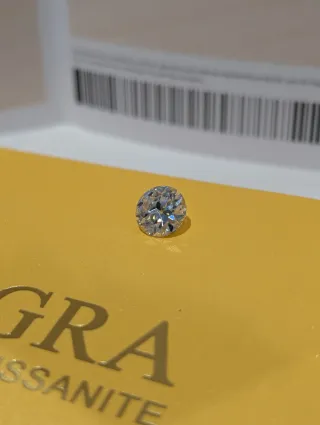 Moissanita / diamante antiguo!