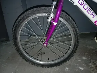 Bicicleta infantil morada