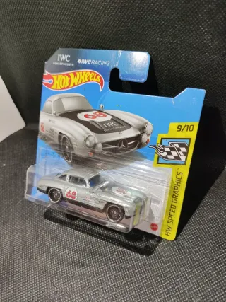 Hot Wheels Mercedes-Benz 300 SL IWC Racing