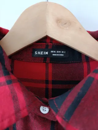 Camisa cuadros roja y negra Shein