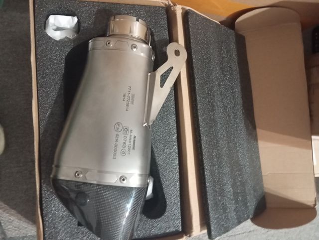 Akrapovic Slip On Silenciador Escape BMW 2010_2016