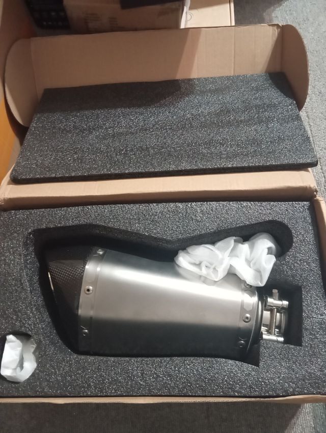 Akrapovic Slip On Silenciador Escape BMW 2010_2016