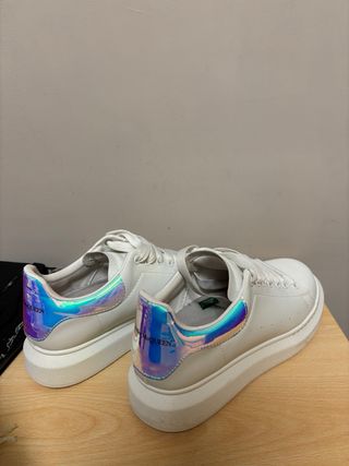 Scarpe da ginnastica bianche e multicolor