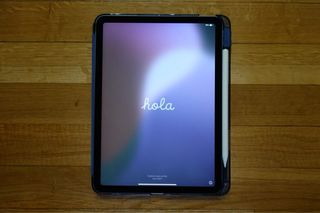 iPad Air 4 (2020) Azul + Funda + Apple Pencil 2