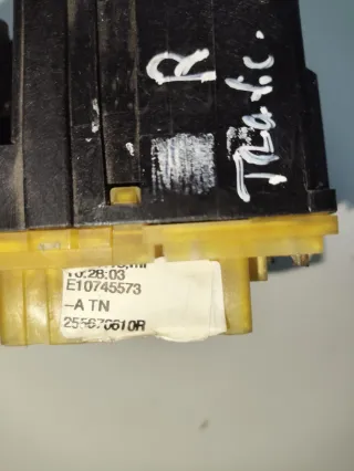 Palanca limpiaparabrisas Renault Trafic de 2016