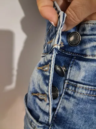 Salopette jeans pantaloncino