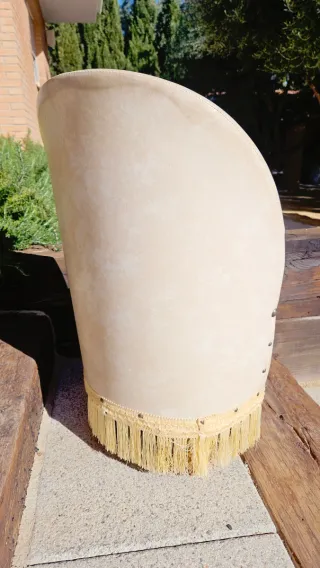 Silla antigua beige