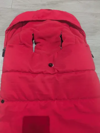 Saco invierno Bugaboo rojo