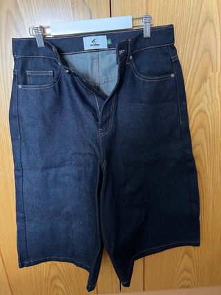 Pantalón corto Scuffers Talla 38