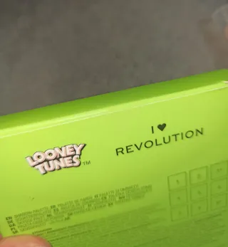 Lote Maquillaje Revolution