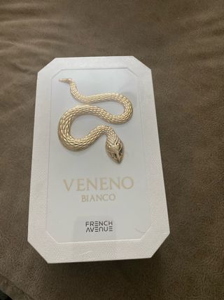 Perfume Veneno Blanco French Avenue Dorado