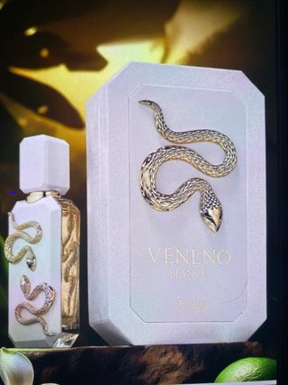 Perfume Veneno Blanco French Avenue Dorado