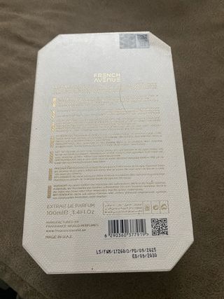 Perfume Veneno Blanco French Avenue Dorado