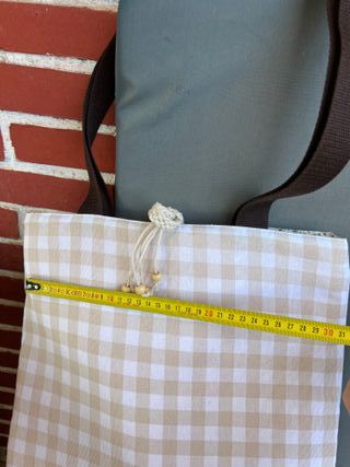 Totebag reversible marrón flores y vichy acolchada