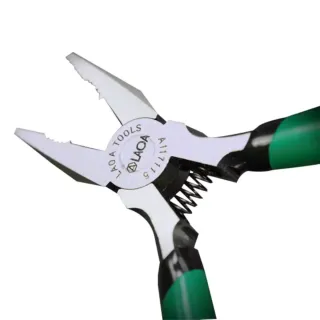 Alicates de precisión pequeños