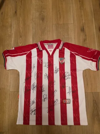 Camiseta Athletic Club firmada por jugadores