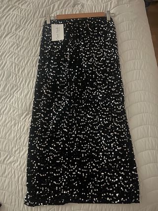 Falda Larga Lentejuelas Negra y Plateada