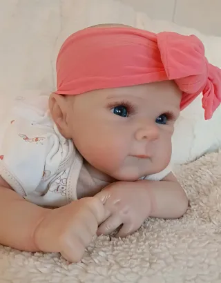 Muñeca Reborn Realista — ¡Peso auténtico 2,1 kg!