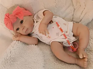 Muñeca Reborn Realista — ¡Peso auténtico 2,1 kg!