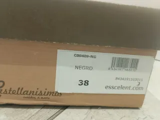 Zapatos Castellanos Negros Tacón