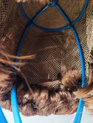 Peluca Corta Bob Color Castaño Cosplay