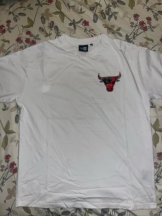 Camiseta New Era Chicago Bulls Blanca