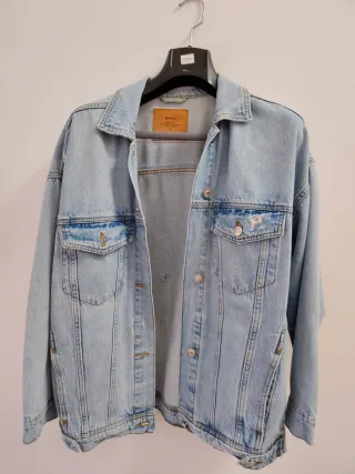 Chaqueta vaquera oversize pintada a mano disney