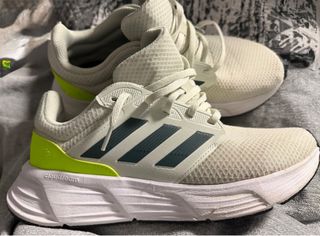Zapatillas Adidas Talla 42 Verde y Blanco