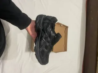 Zapatillas ASICS Negras