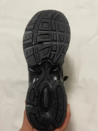 Zapatillas ASICS Negras