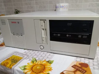 PC Desktop Vintage Asus Bosch