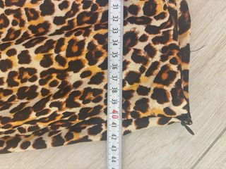 Falda Zara Leopardo Talla L Nueva