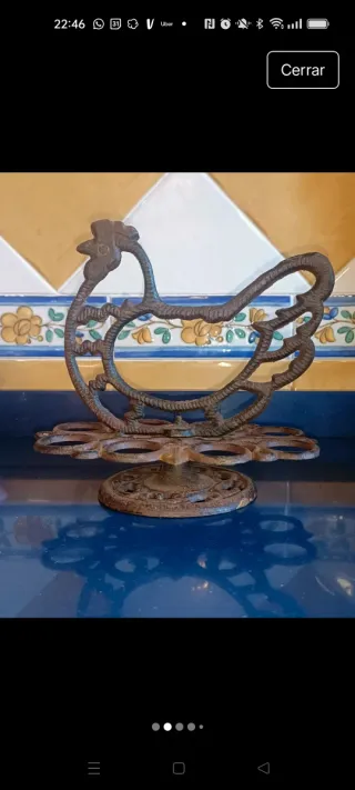 Porta huevos vintage hierro fundido