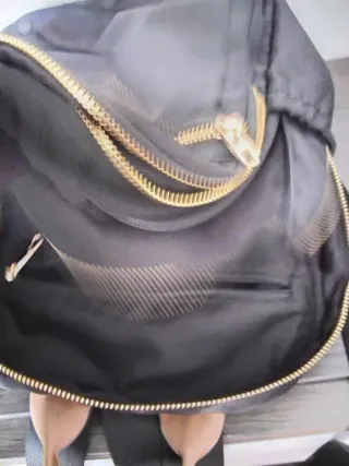 Mochila Negra Varios Compartimentos