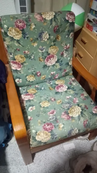 Ultimo precio!!! Sofá de 3 plazas floral con dos s