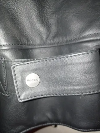 Chaqueta moto Cuero Dainese Ducati Talla  52.L