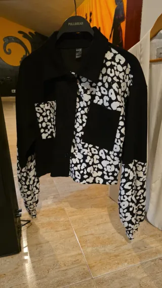 Camisa/Sobrecamisa SHEIN Leopardo