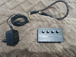 Behringer HA400 Amplificador Auriculares