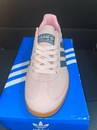 Zapatillas Adidas Handball Spezial Rosa y azules